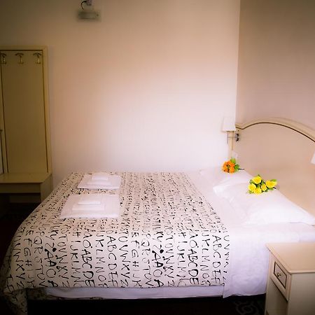 St. Peter Central Rooms B&B Rom Eksteriør billede