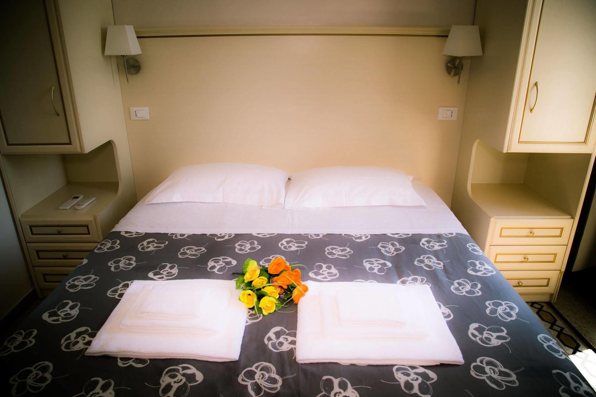 St. Peter Central Rooms B&B Rom Eksteriør billede